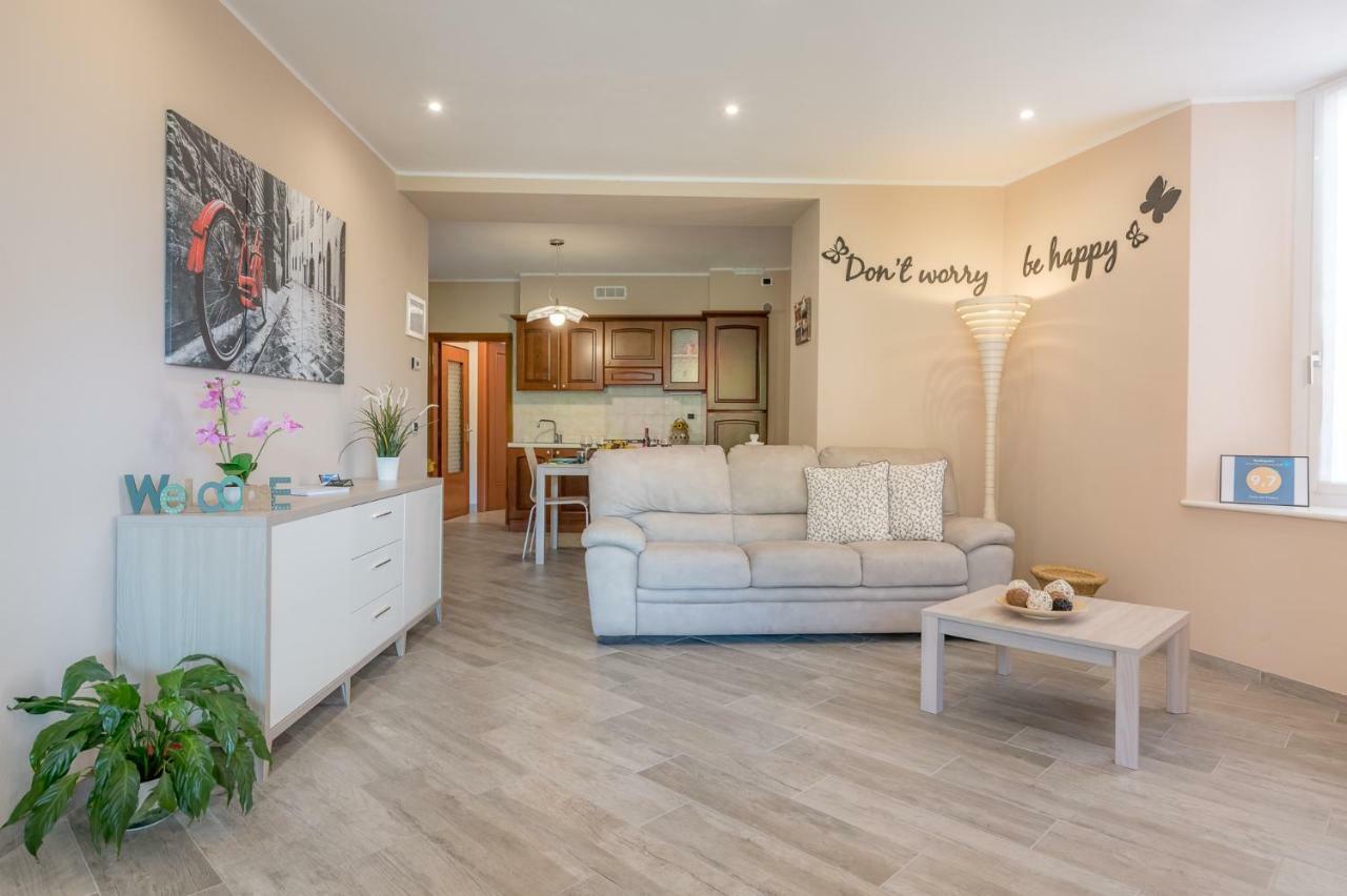 Apartmán Casa Dei Platani Wi-Fi Parking Free San Siro  Exteriér fotografie